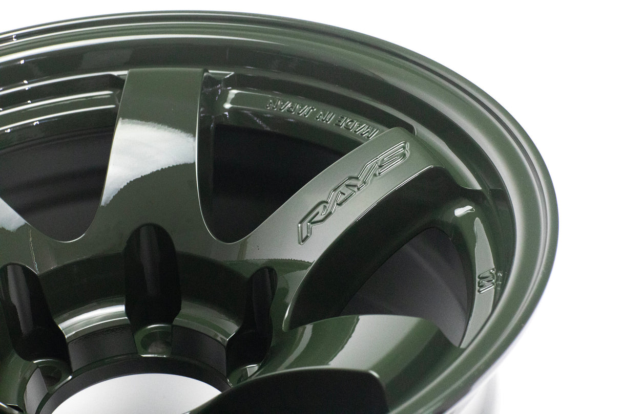 Gram Lights 57DR-X 17X8.5 +00 6x139.7 Jungle Green