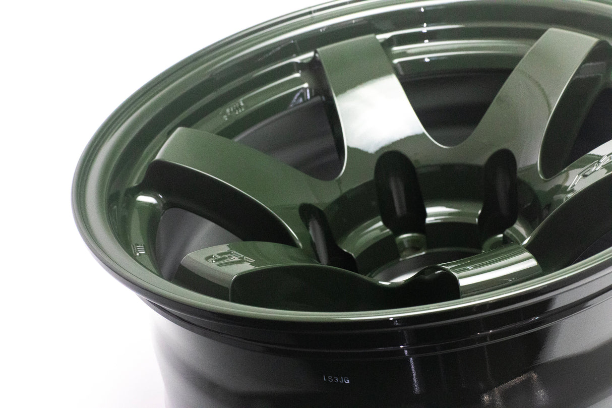 Gram Lights 57DR-X 17X8.5 +00 6x139.7 Jungle Green