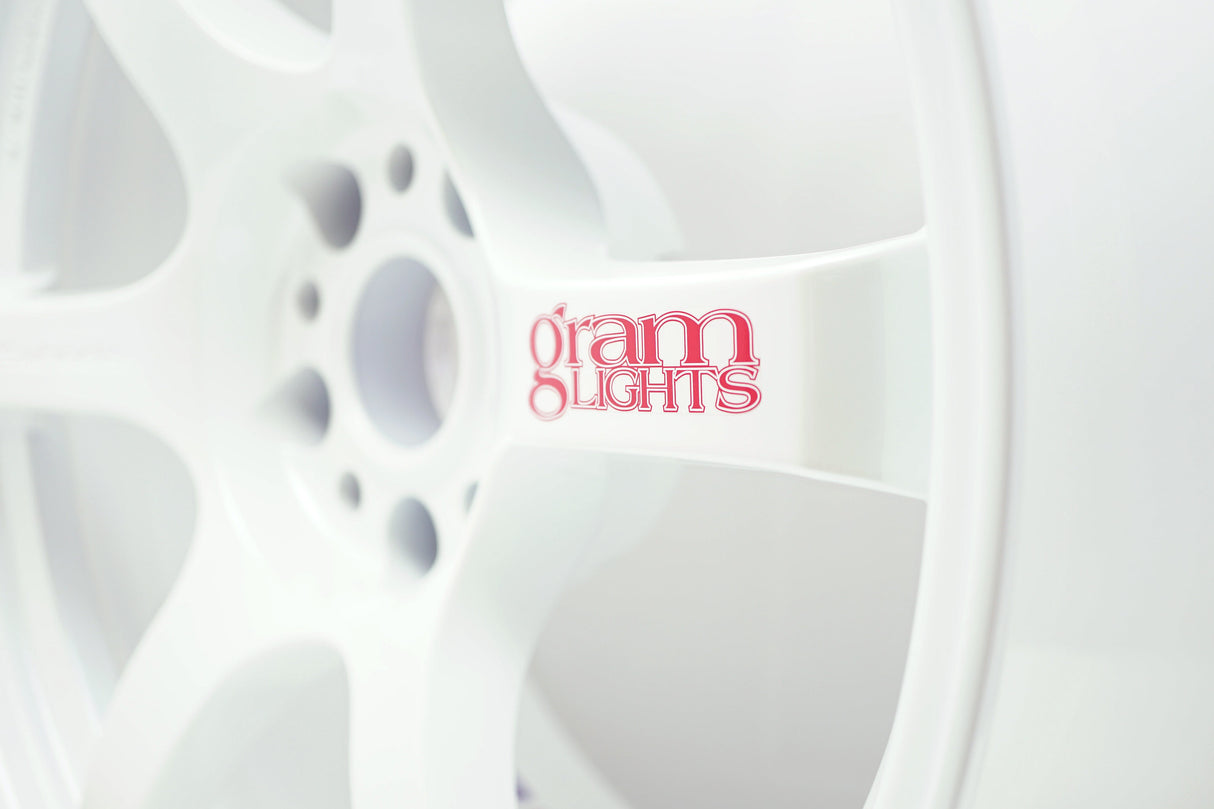 Gram Lights 57DR 18x9.5 +38 5x100 Ceramic Pearl Wheel