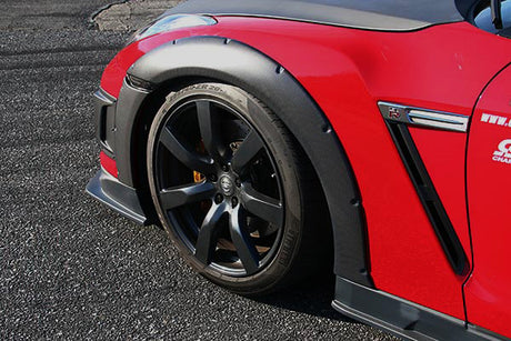 CS830FF - Charge Speed 2007-2011 Nissan GTR R35 FRP 15mm Front Over Fenders